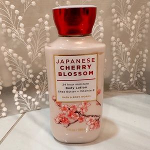 Bath and body works Japanese cherry blossom body lotion